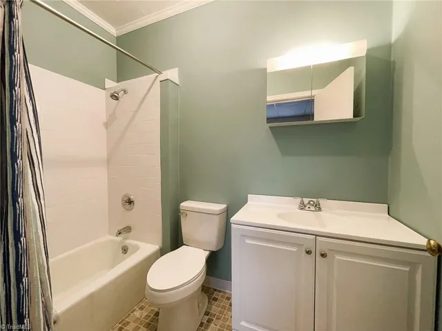 $229,900 | 1142 Liberty Drive, Thomasville, NC 27360