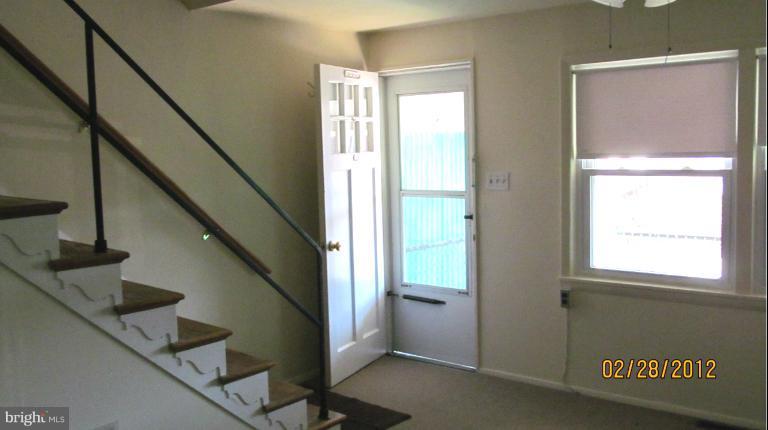 8011 Wynbrook Road Baltimore, MD 21224 - Photo 10 of 17 Kitchen