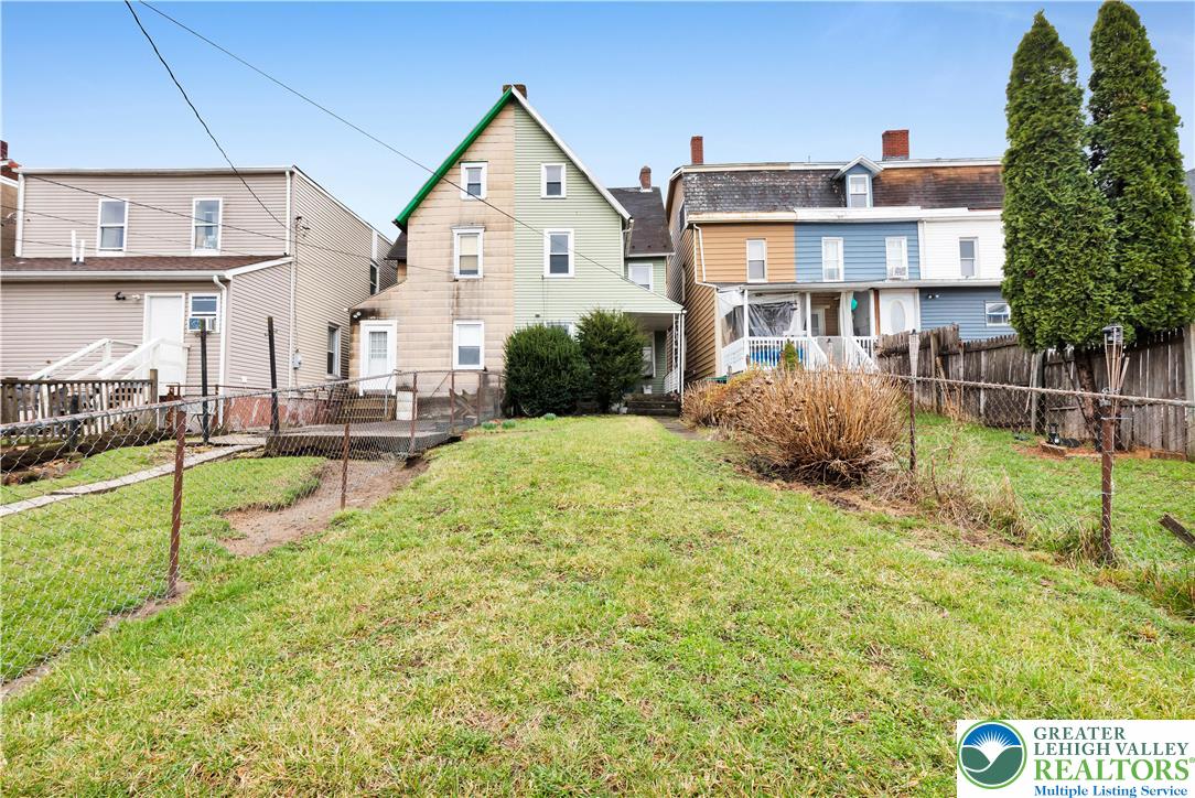 1211 Mechanic Street Bethlehem, PA 18015 - Photo 5 of 28