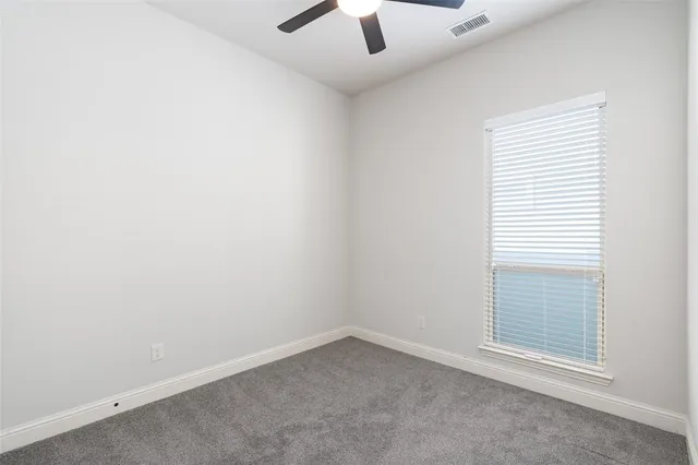 $309,800 | 1124 Spanish Moss Drive, Savannah, TX 76227