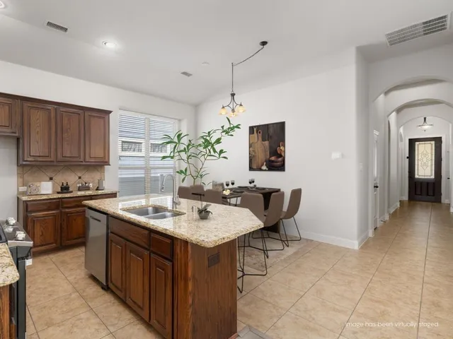 $309,800 | 1124 Spanish Moss Drive, Savannah, TX 76227