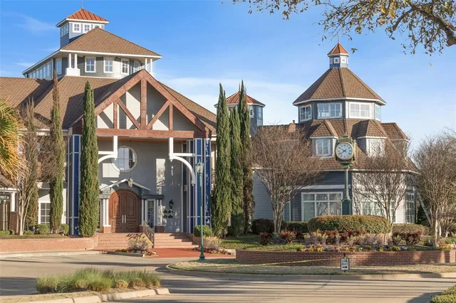 $309,800 | 1124 Spanish Moss Drive, Savannah, TX 76227