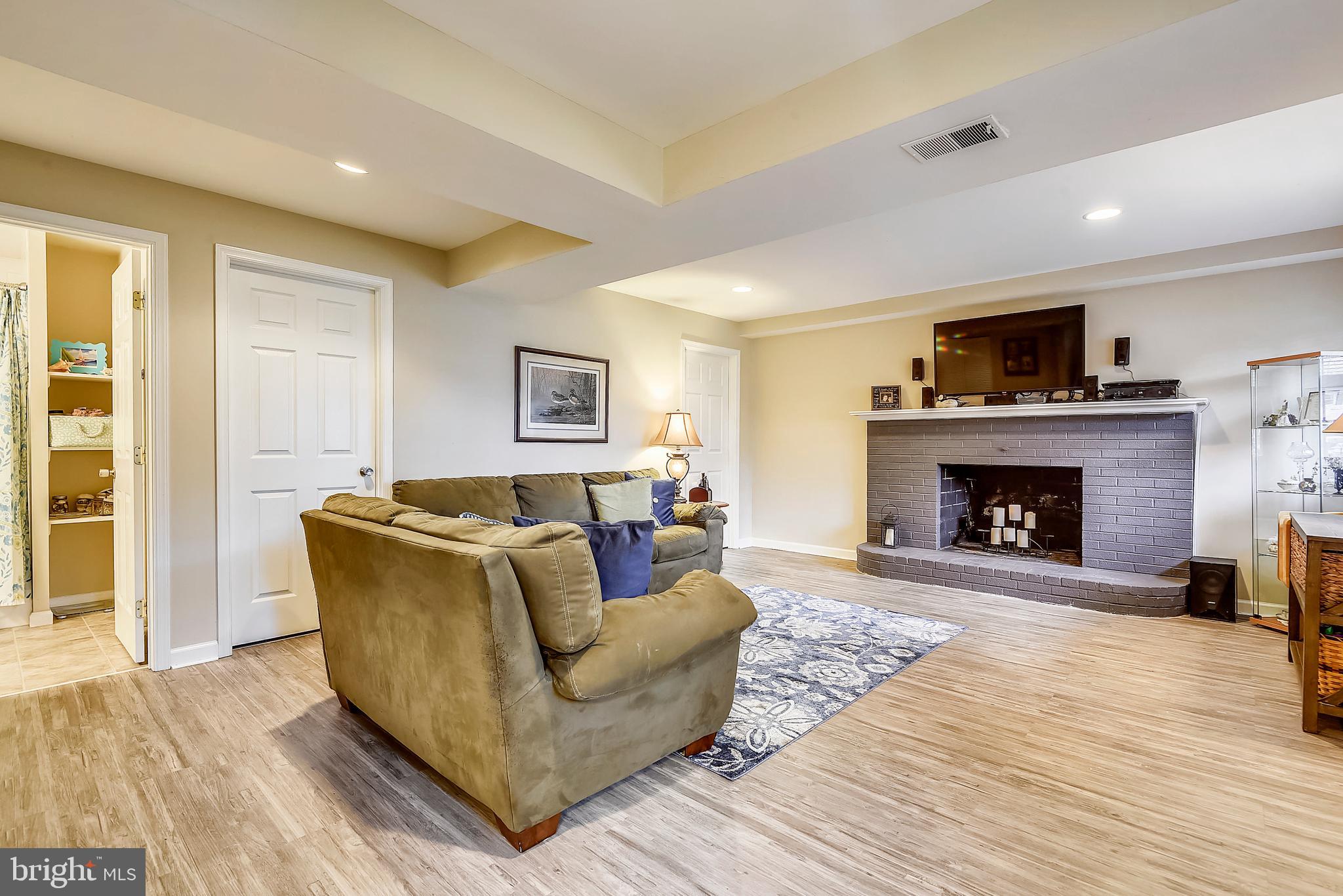 112 Ridgely Road Glen Burnie, MD 21061 - Photo 23 of 47 Lower Level Laundry Room off Family Room
