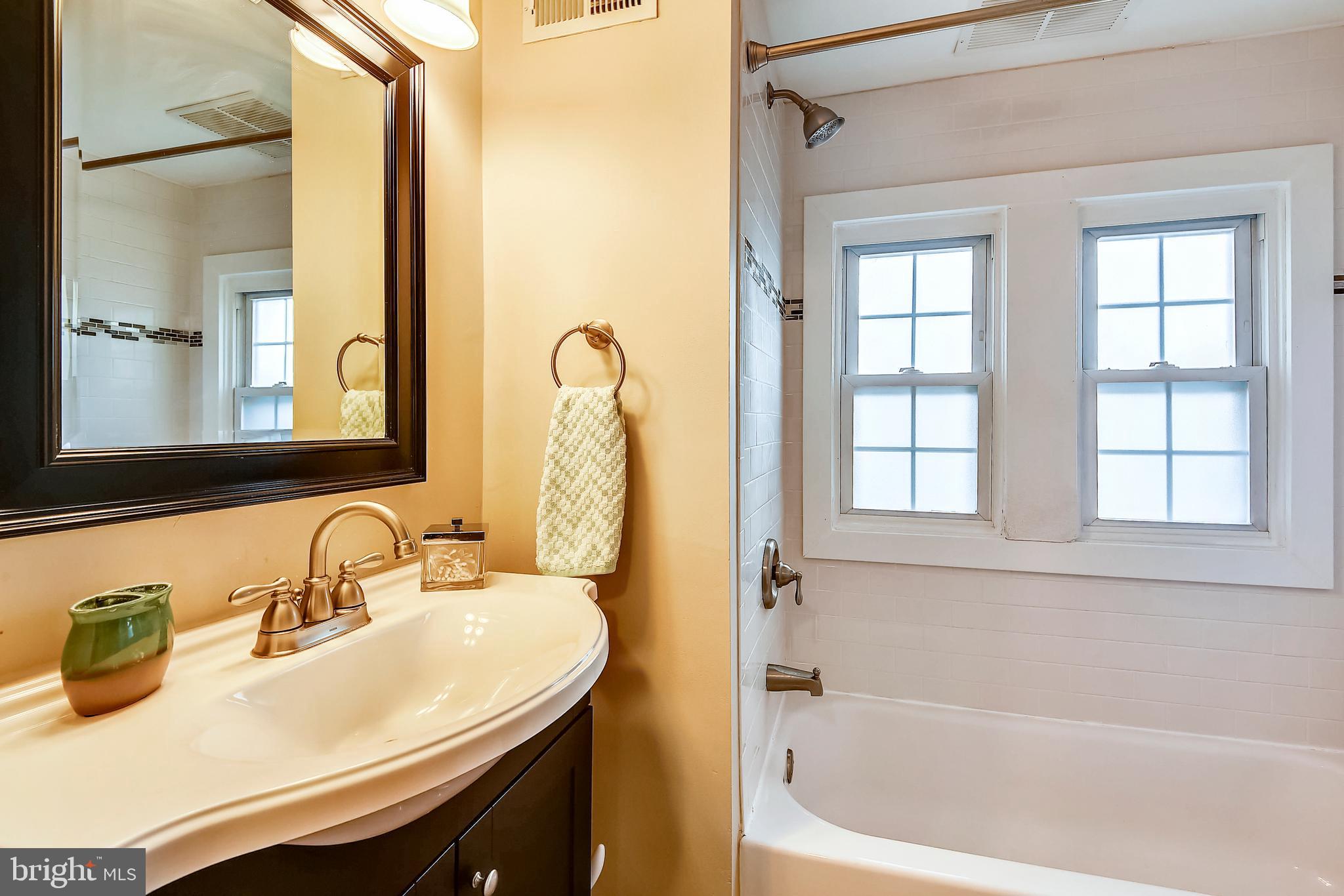 112 Ridgely Road Glen Burnie, MD 21061 - Photo 34 of 47 Upper Level Family Bath
