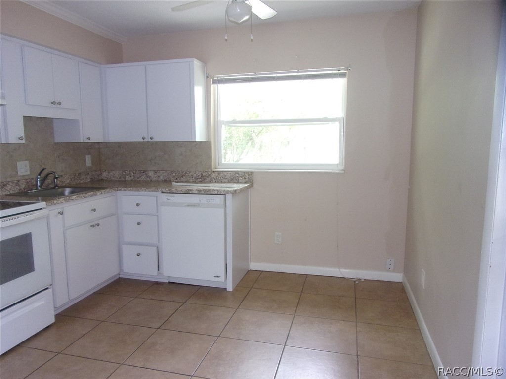 701 Emery Street Inverness, FL 34450 - Photo 7 of 21