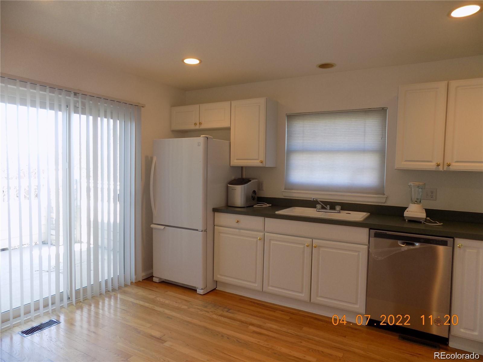 9467 Crossland Way Highlands Ranch, CO 80130 - Photo 6 of 17