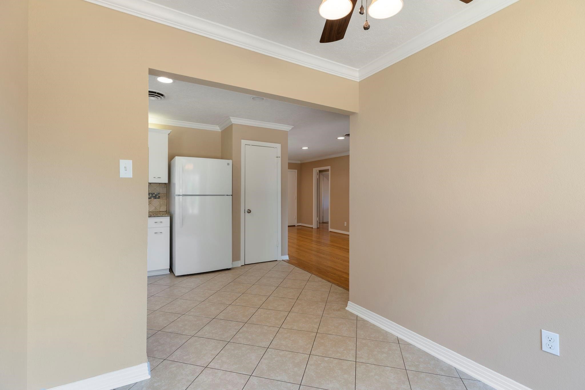 1802 Turnpike Road Houston, TX 77008 - Photo 22 of 47