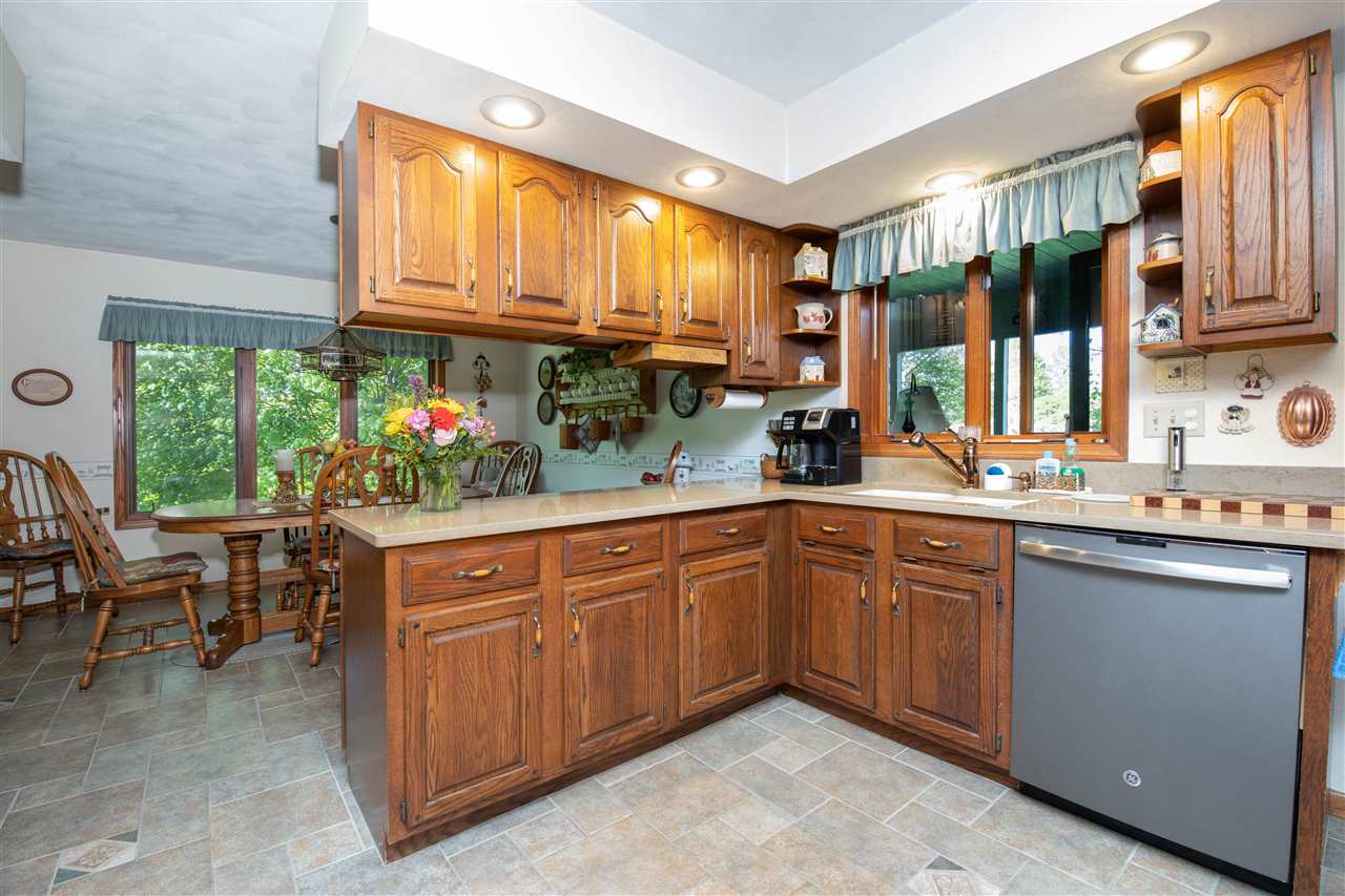 9567 Ridgeview Road Belvidere, IL 61008 - Photo 8 of 32 Gallery Image 8