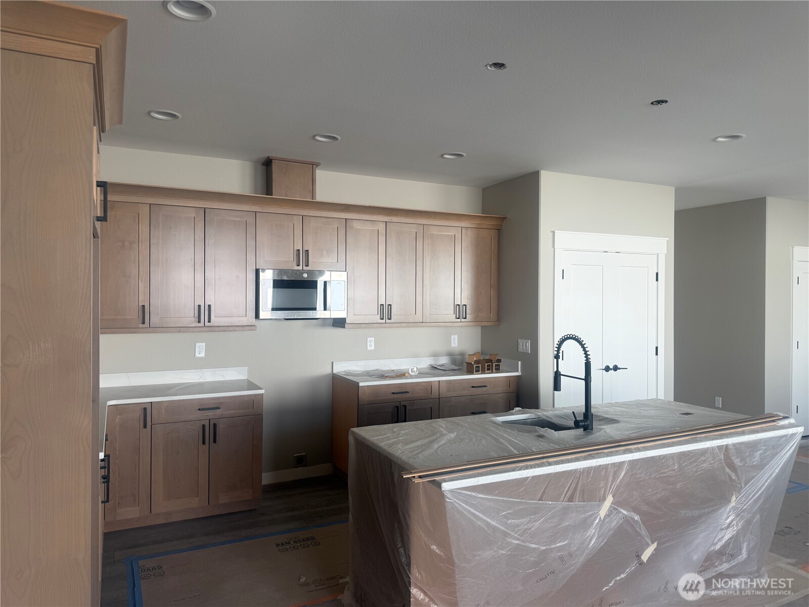 157 Salmon Drive Wenatchee, WA 98801 - Photo 3 of 4