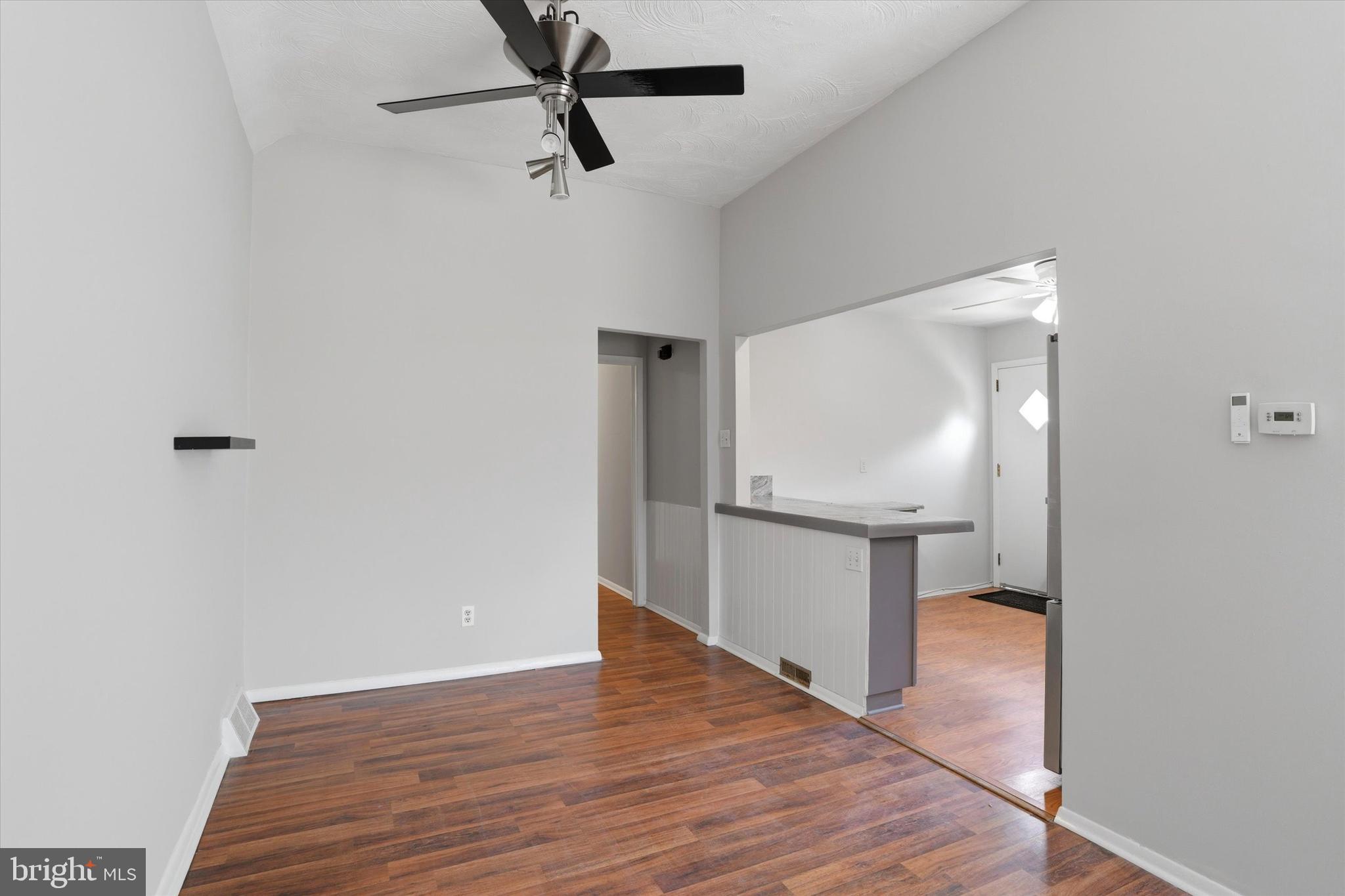 169 Juniper Road Havertown, PA 19083 - Photo 5 of 15