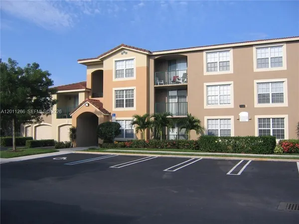 $2,000 | 15035 Michelangelo Boulevard, Unit 103, Delray Beach, FL 33446