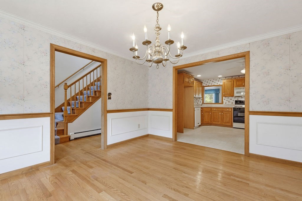 24 Cinnamon Circle, Unit 24 Walpole, MA 02081 - Photo 4 of 30