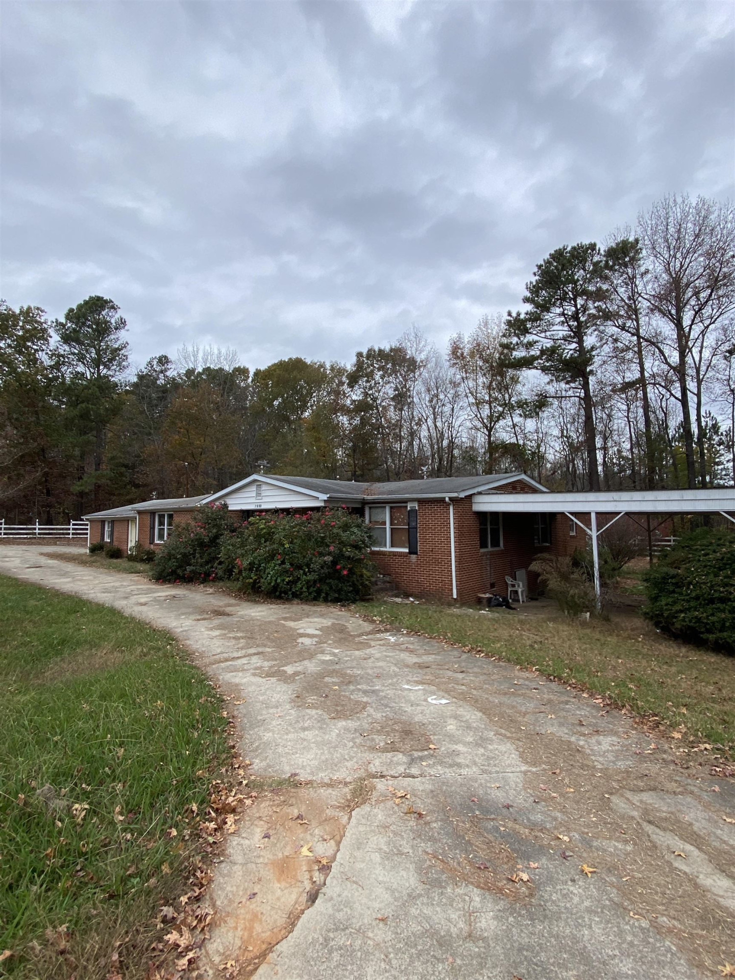 2990 Stagecoach Road Henderson, NC 27537 - Photo 1 of 3 Photo 1
