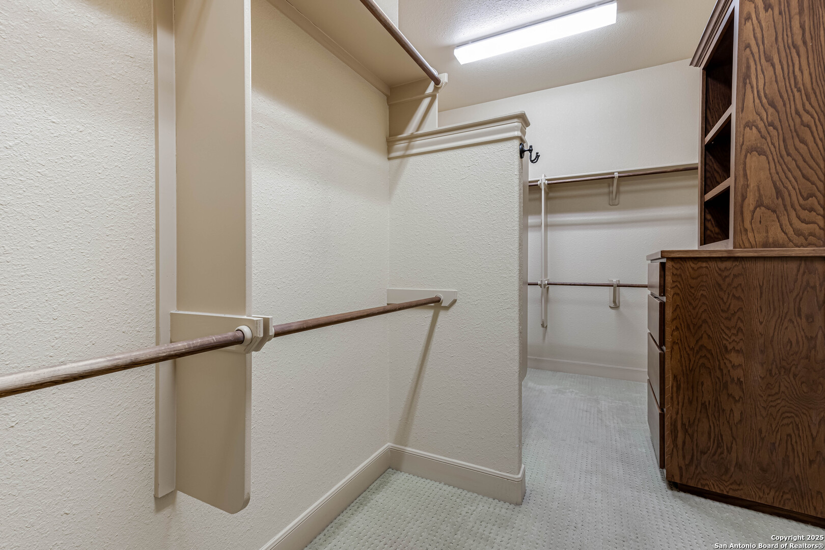 132 Long Bow Road Shavano Park, TX 78231 - Photo 33 of 50 a view of closet