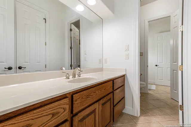 $5,000 | 132 Long Bow Road, Shavano Park, TX 78231