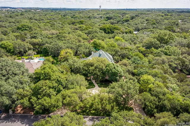 $5,000 | 132 Long Bow Road, Shavano Park, TX 78231
