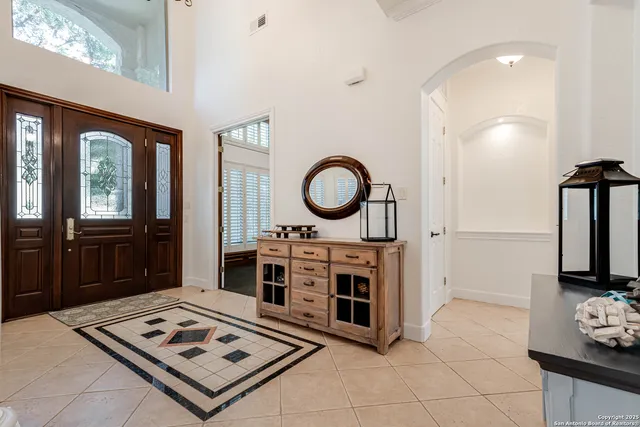 $5,000 | 132 Long Bow Road, Shavano Park, TX 78231