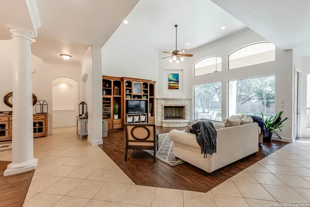 $5,000 | 132 Long Bow Road, Shavano Park, TX 78231