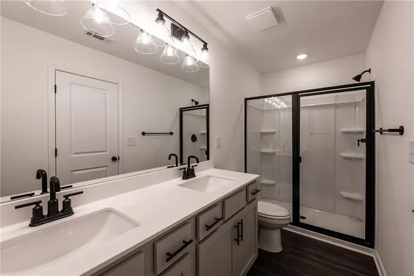 $2,100 | 5542 Highland Street, Douglasville, GA 30135