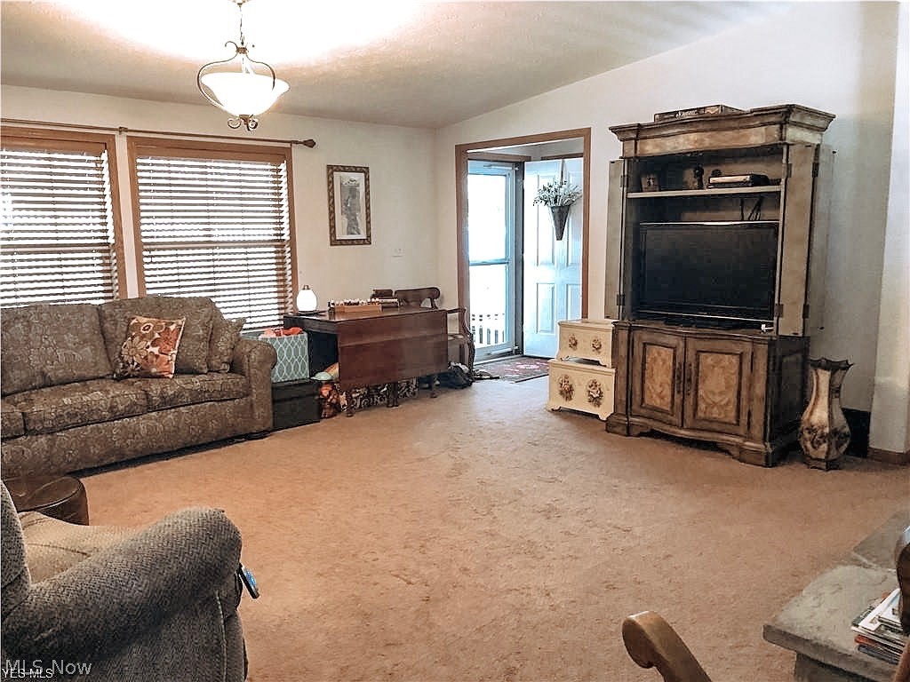 14980 Sprucevale Road, Unit 12 East Liverpool, OH 43920 - Photo 3 of 7 Gallery Image 3