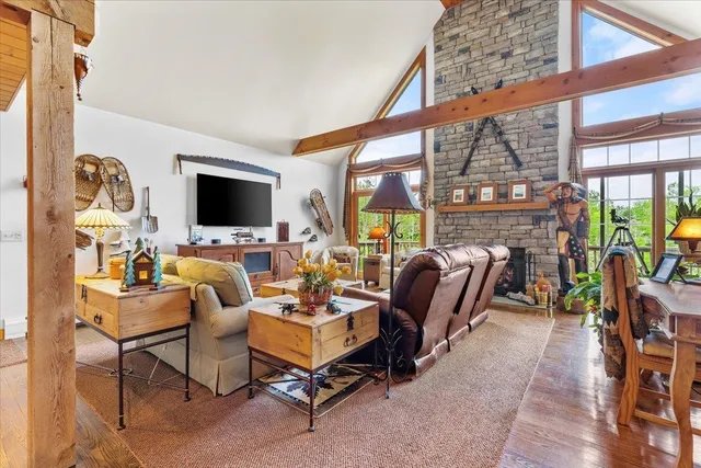 $895,000 | 42 Sugar House Road, West Dover, VT 05356