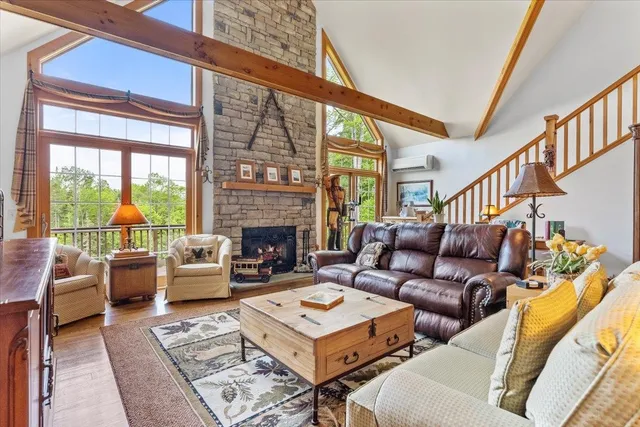 $895,000 | 42 Sugar House Road, West Dover, VT 05356