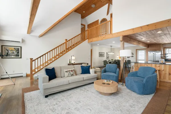 $865,000 | 42 Sugar House Road, West Dover, VT 05356