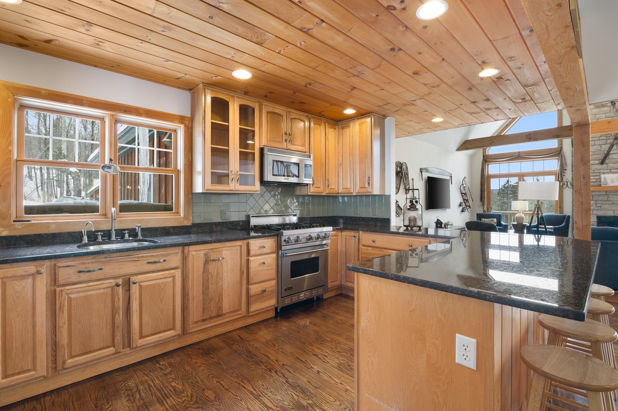 42 Sugar House Road West Dover, VT 05356 - Photo 17 of 54