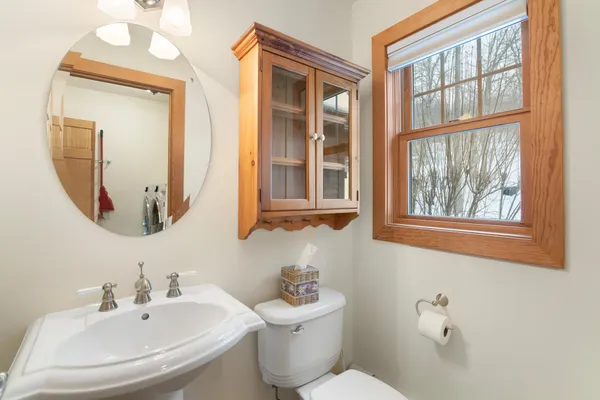 $865,000 | 42 Sugar House Road, West Dover, VT 05356