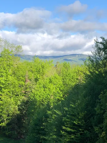$895,000 | 42 Sugar House Road, West Dover, VT 05356