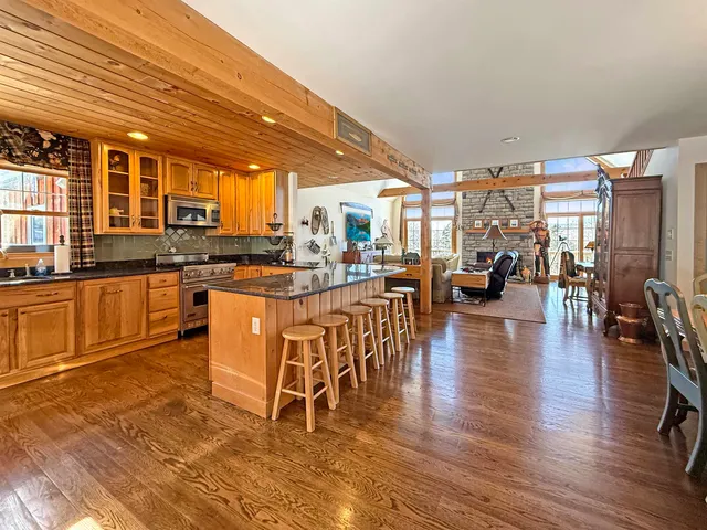 $895,000 | 42 Sugar House Road, West Dover, VT 05356