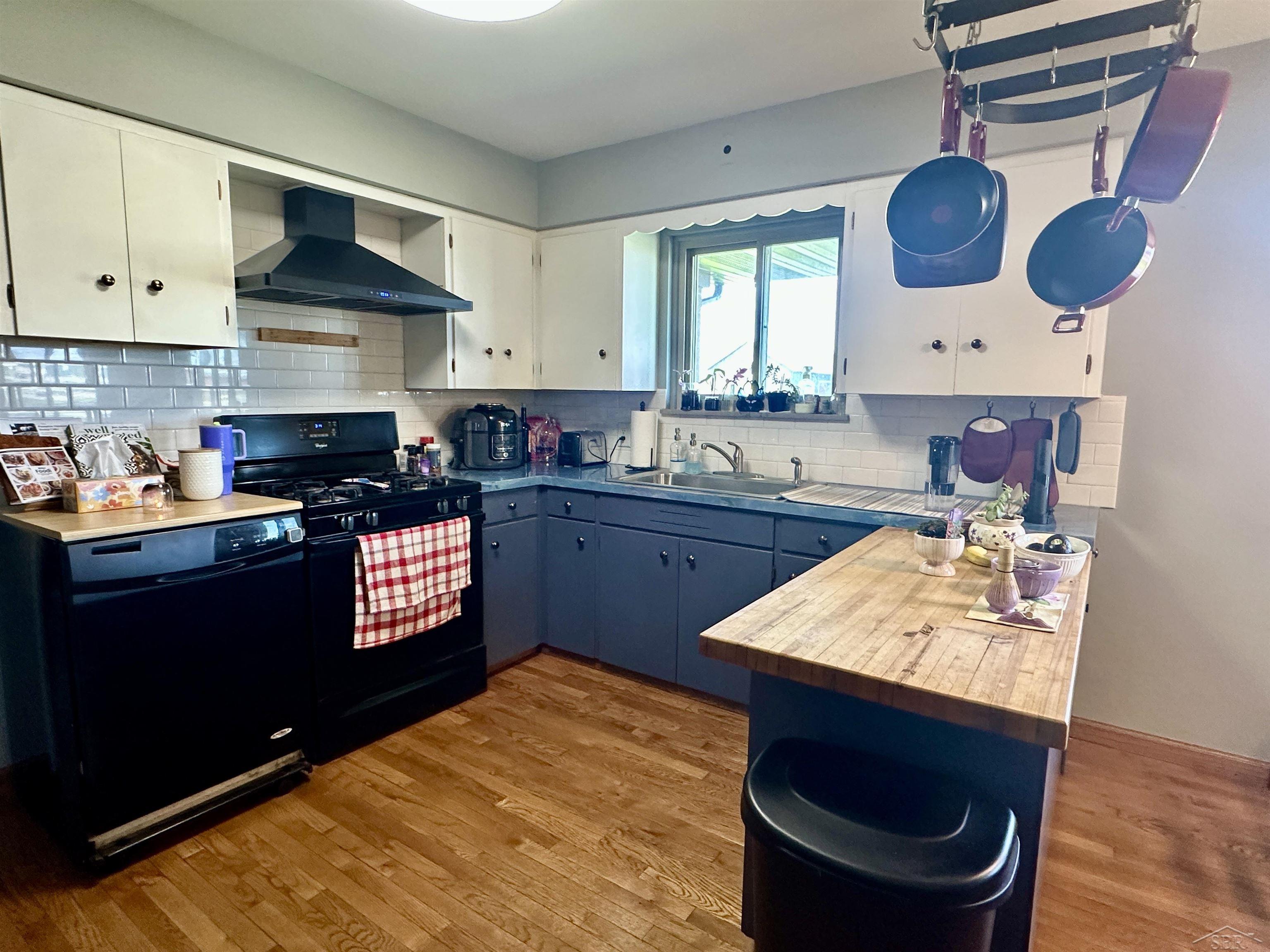 8685 Sanilac Road Vassar, MI 48768 - Photo 8 of 22