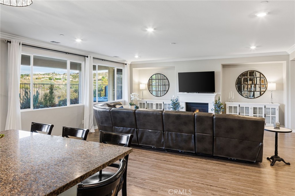 13524 Carista Boulevard Riverside, CA 92503 - Photo 12 of 68 Gallery Image 12