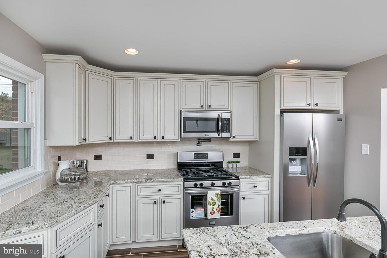 7904 Subet Road Windsor Mill, MD 21244 - Photo 5 of 27 Kitchen