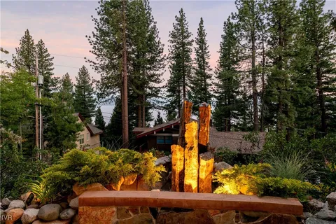 $8,925,000 | 527 Sugarpine Drive, Incline Village, NV 89451