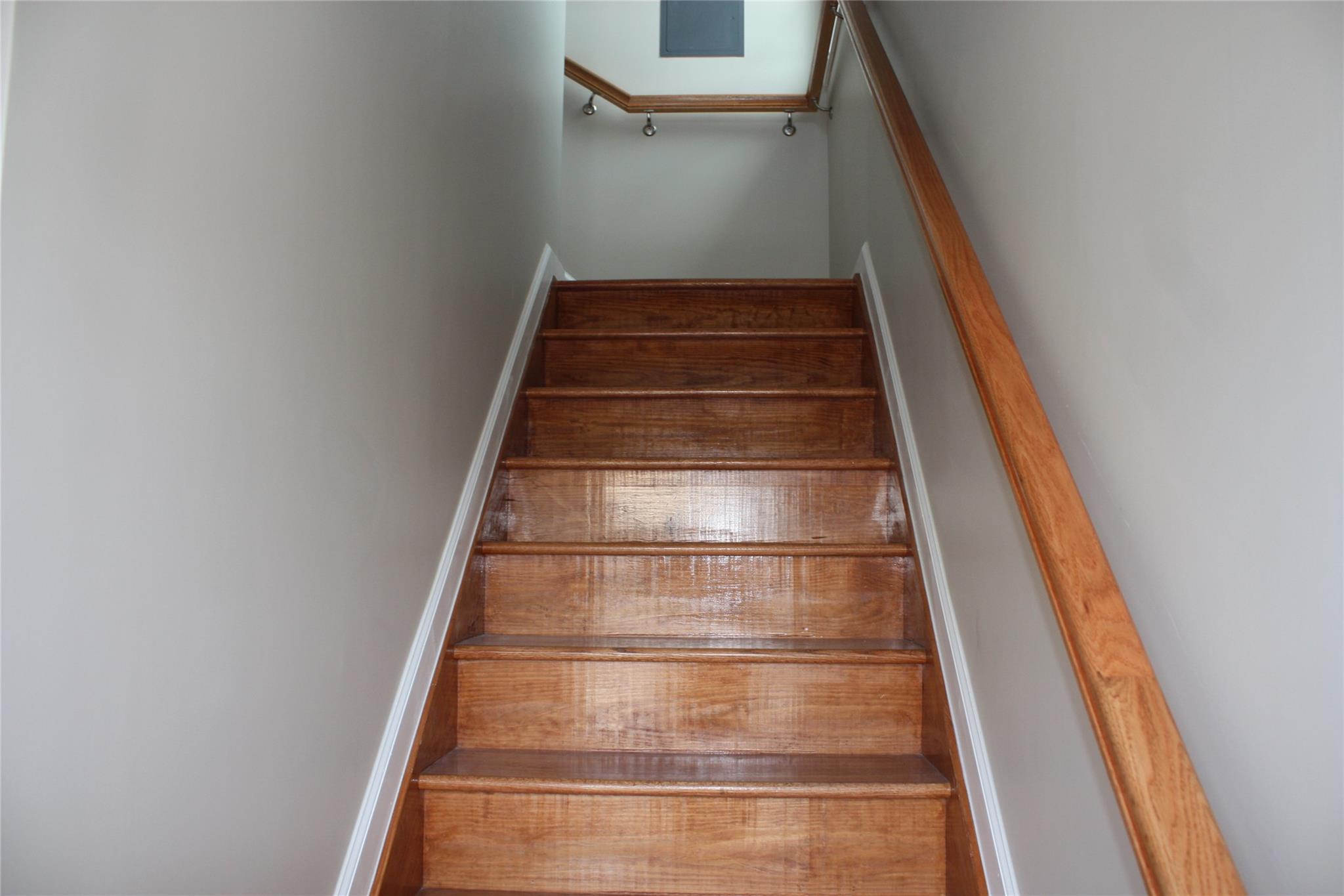 157-18 115th Road, Unit 2 FAMILY Queens, NY 11434 - Photo 26 of 36 a view of entryway