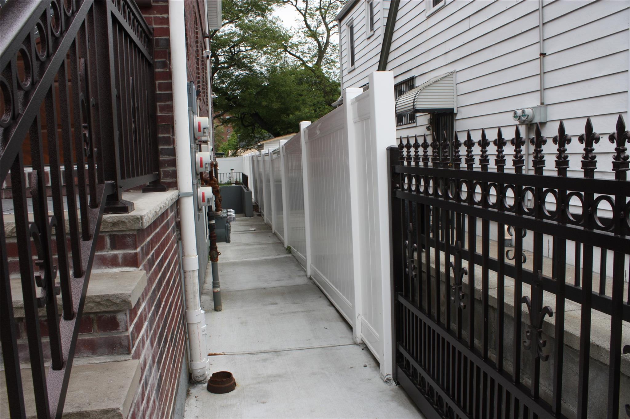 157-18 115th Road, Unit 2 FAMILY Queens, NY 11434 - Photo 6 of 36