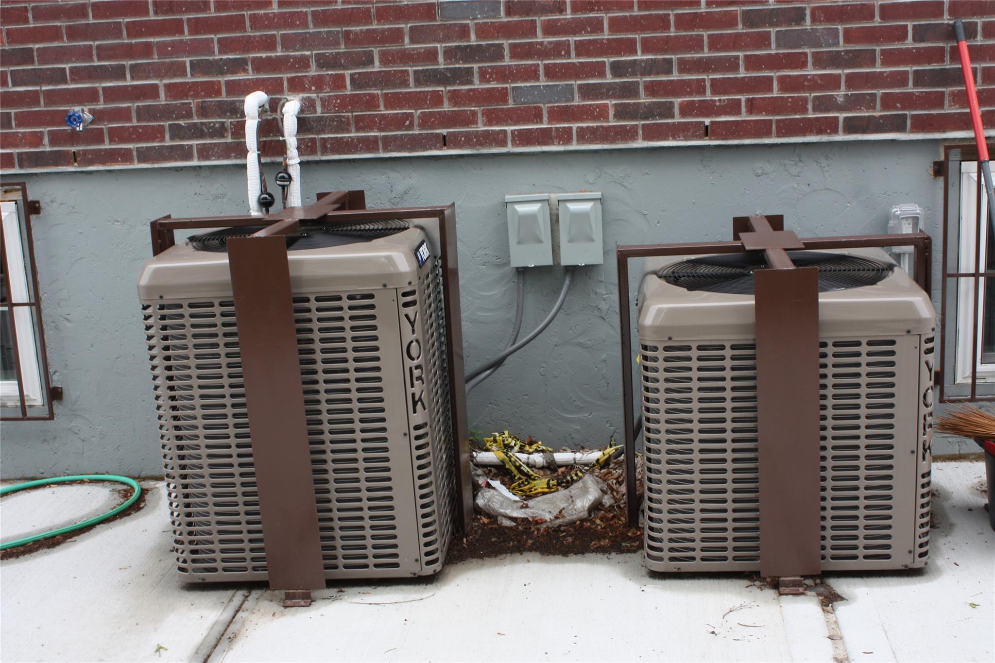 157-18 115th Road, Unit 2 FAMILY Queens, NY 11434 - Photo 10 of 36 a close view of a sink