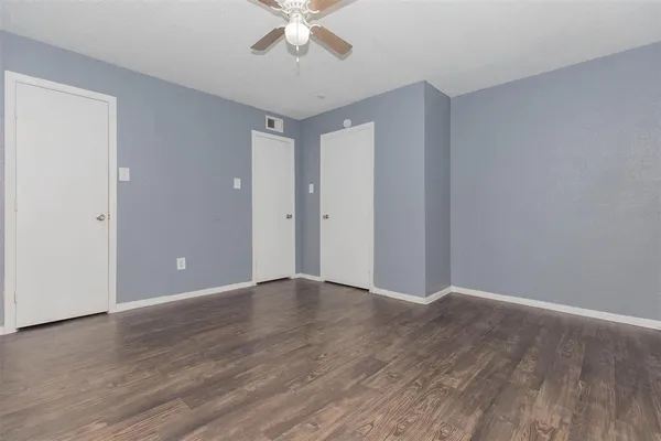 $1,050 | 801 South Allen-Genoa Road, Unit 112, South Houston, TX 77587