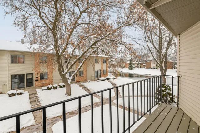 $187,900 | W169N11452 Biscayne Drive, Unit 14, Germantown, WI 53022