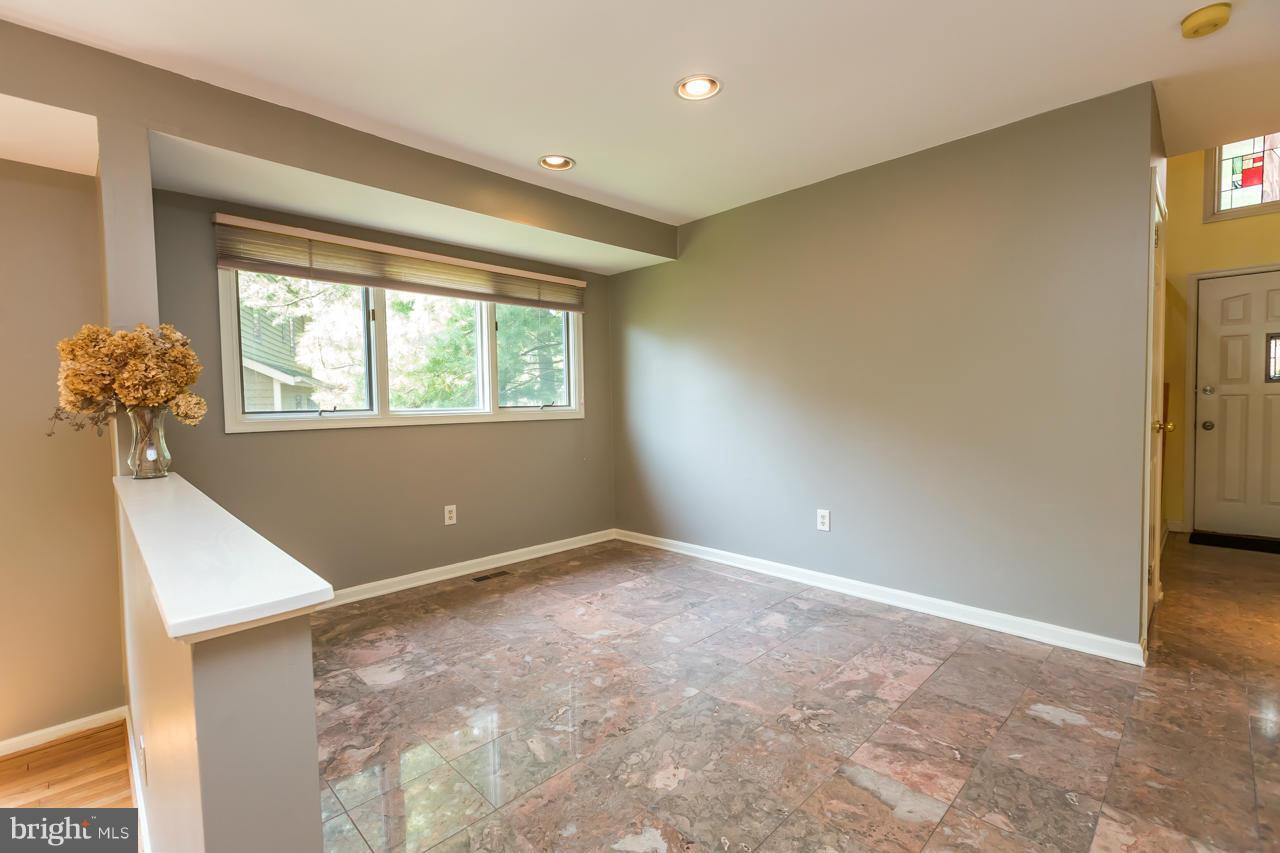 5117 Columbia Road, Unit 1427 Columbia, MD 21044 - Photo 4 of 30 Dining Room