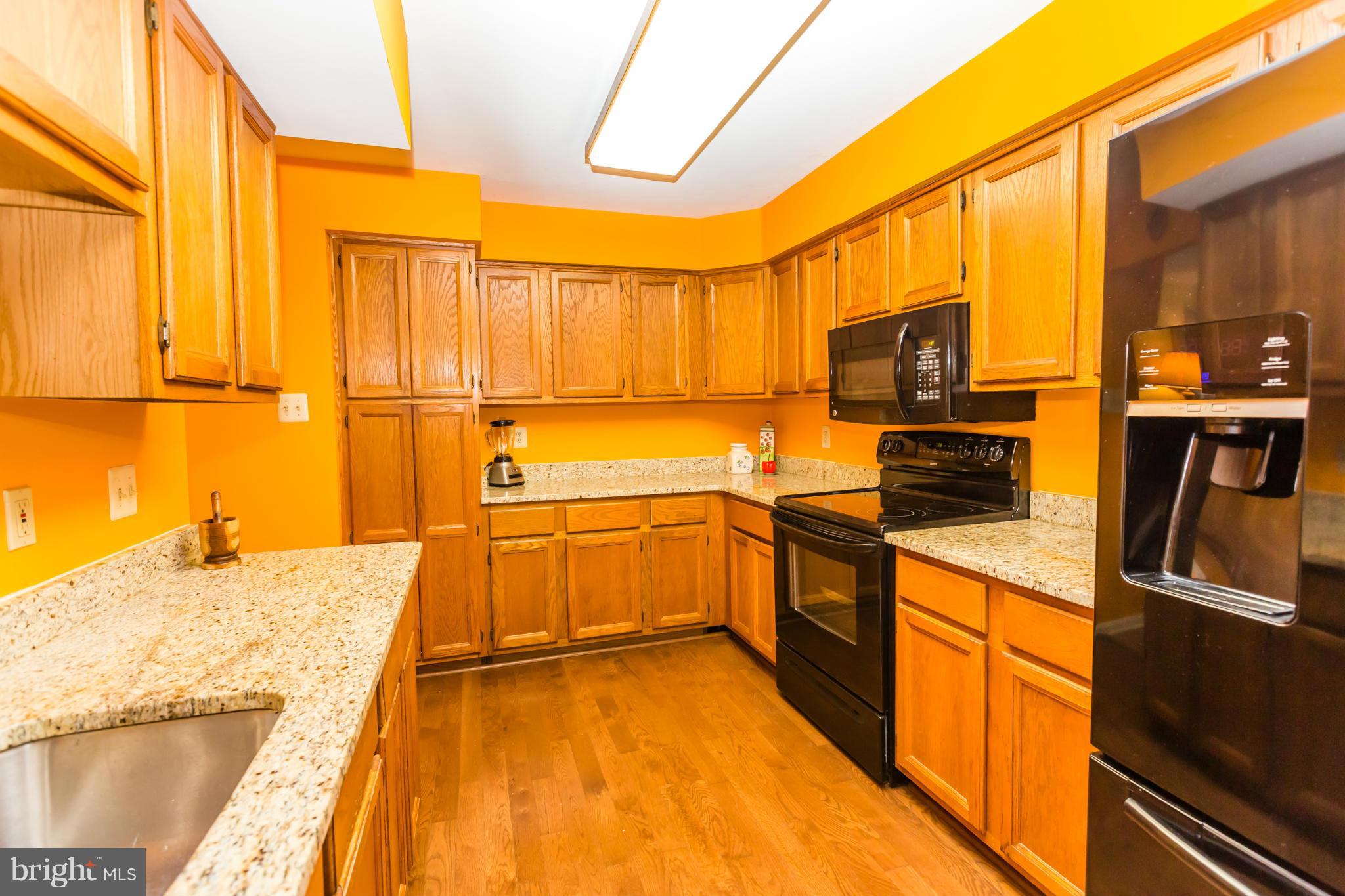 5117 Columbia Road, Unit 1427 Columbia, MD 21044 - Photo 9 of 30 Kitchen