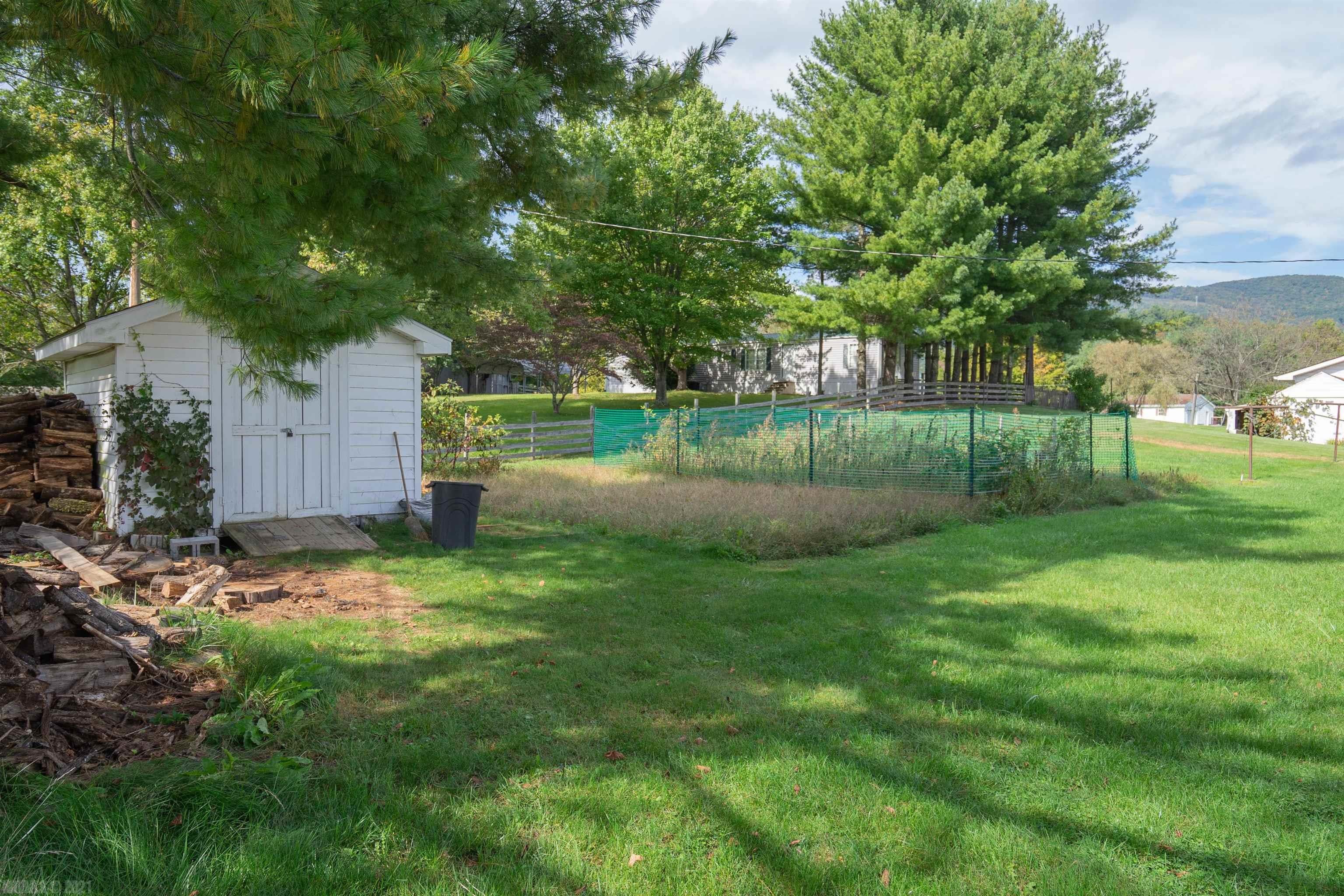 150 Doe Creek Road Pembroke, VA 24136 - Photo 13 of 16 Gallery Image 13