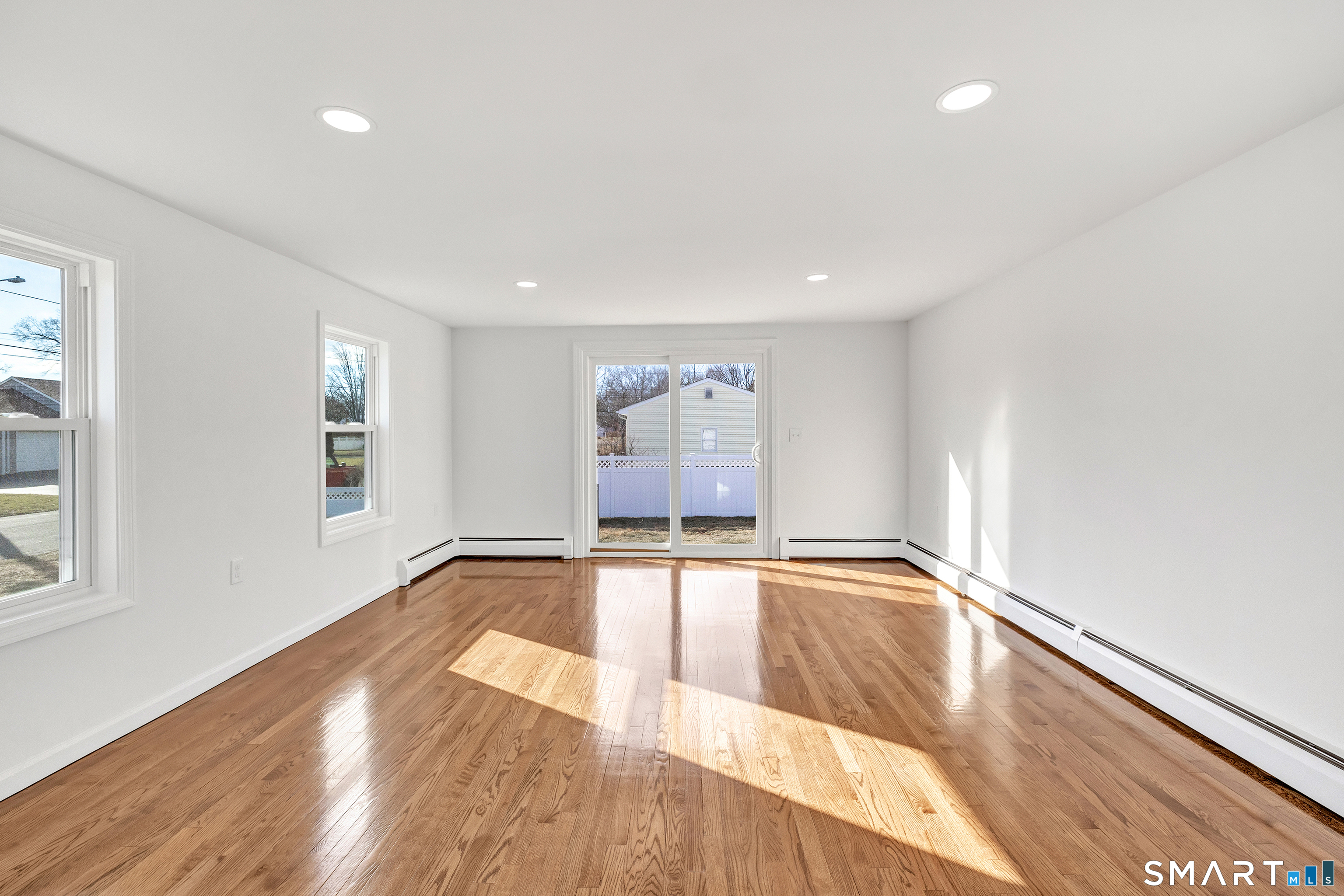 140 Shawmut Avenue North Haven, CT 06473 - Photo 16 of 39 First floor primary suite!