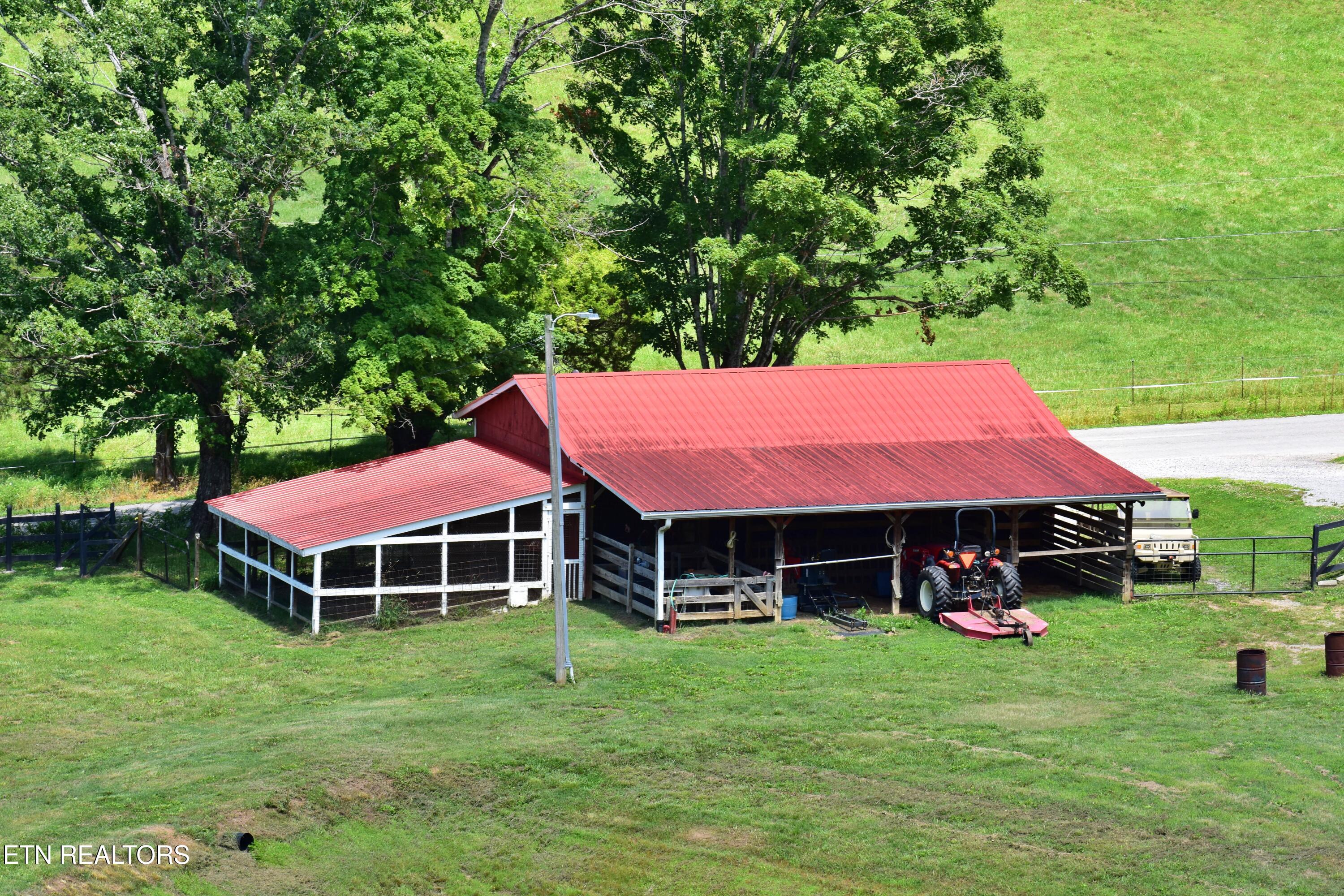 1319 Ideal Valley Road Spring City, TN 37381 - Photo 5 of 49 DSC_0720