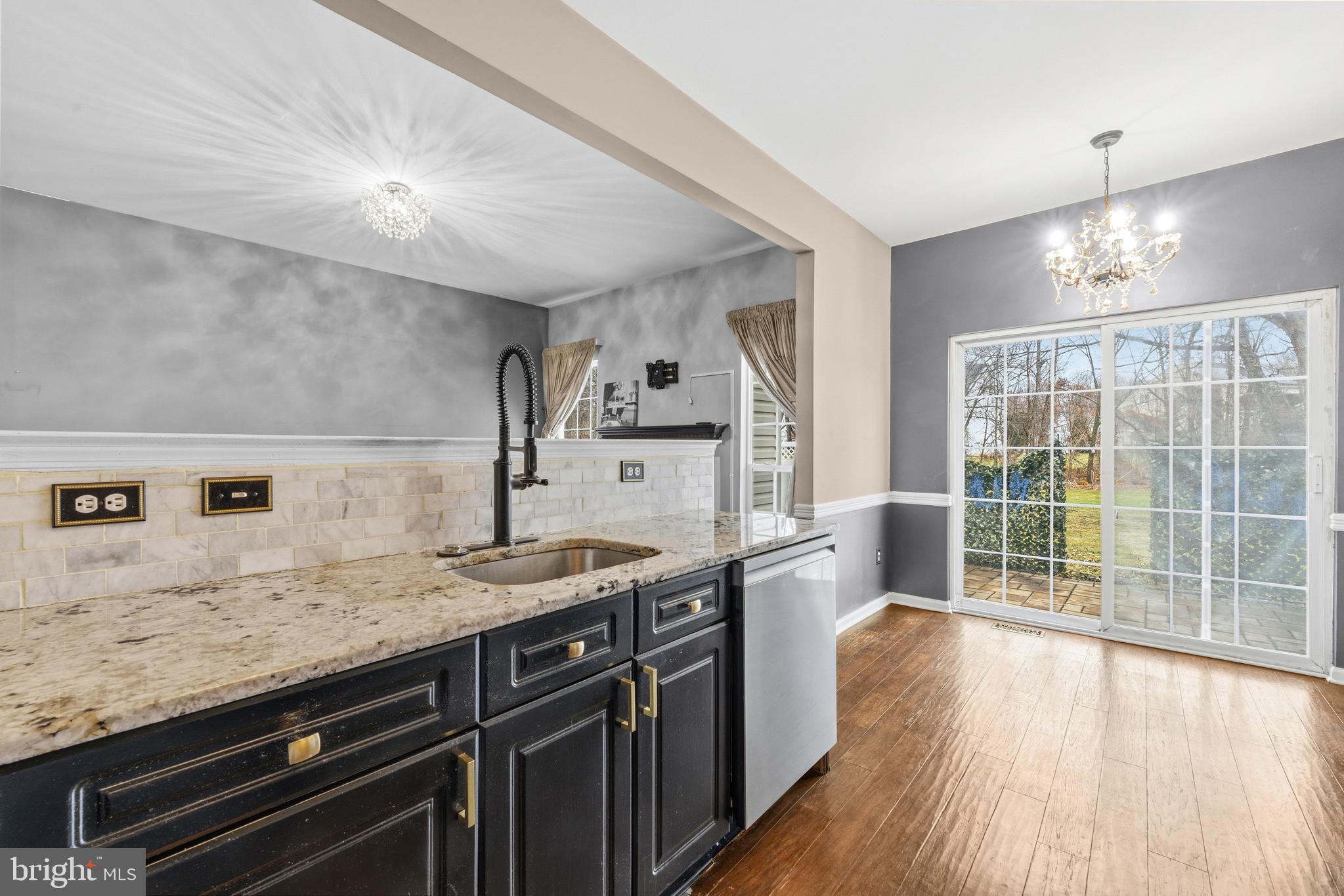 87 Windingbrook Road Bordentown, NJ 08505 - Photo 11 of 46