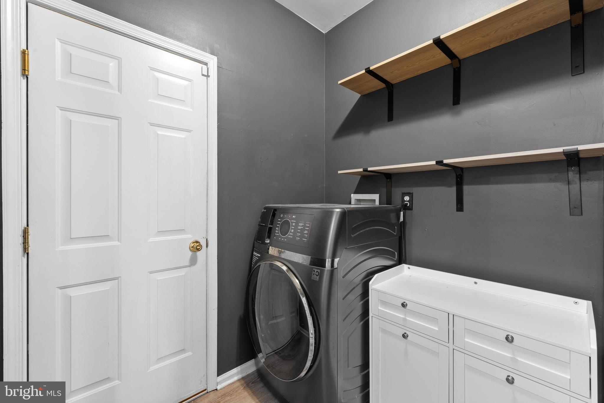 87 Windingbrook Road Bordentown, NJ 08505 - Photo 16 of 46 1st Floor Laundry