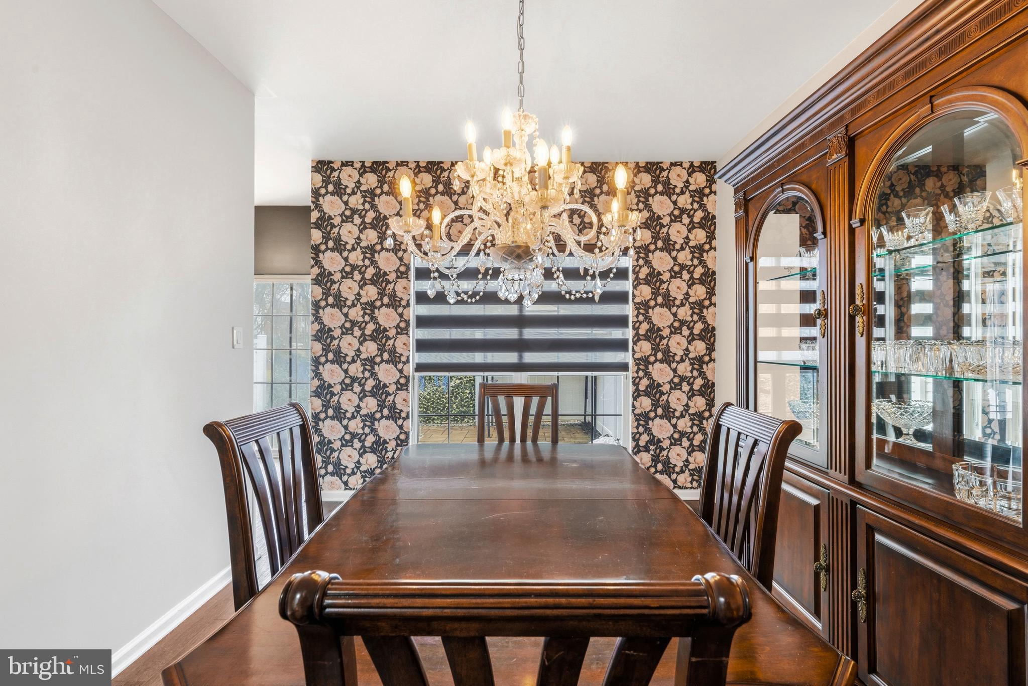 87 Windingbrook Road Bordentown, NJ 08505 - Photo 6 of 46 Dining Room