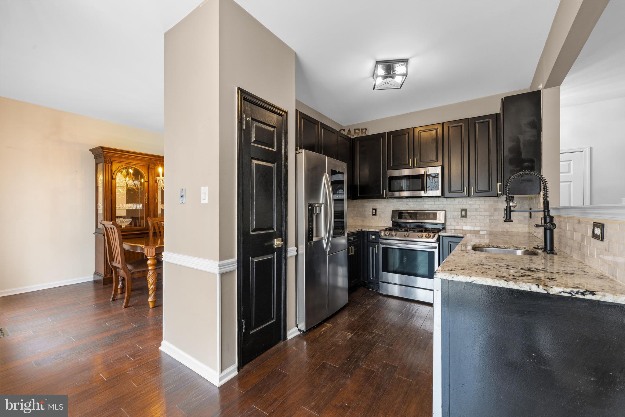 87 Windingbrook Road Bordentown, NJ 08505 - Photo 8 of 46