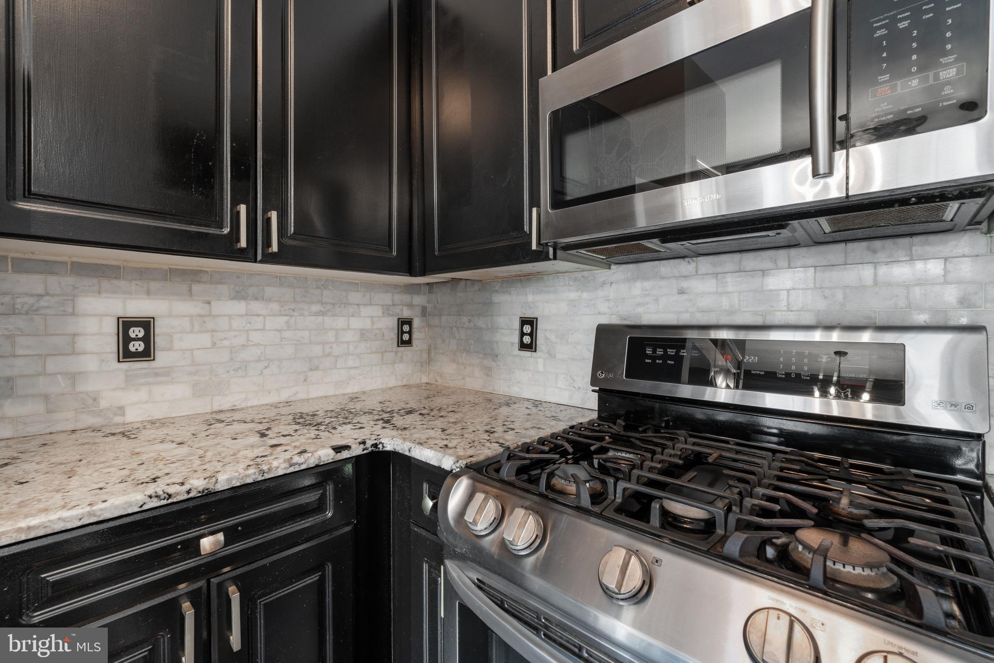 87 Windingbrook Road Bordentown, NJ 08505 - Photo 10 of 46 Kitchen